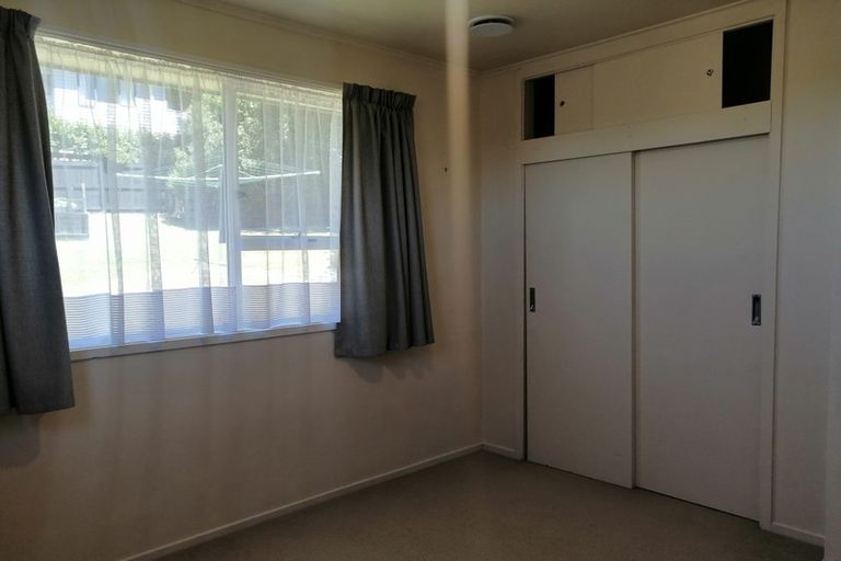 Photo of property in 96 Salamanca Road, Sunnynook, Auckland, 0620