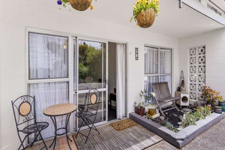 Photo of property in 3/19a Verbena Road, Birkdale, Auckland, 0626