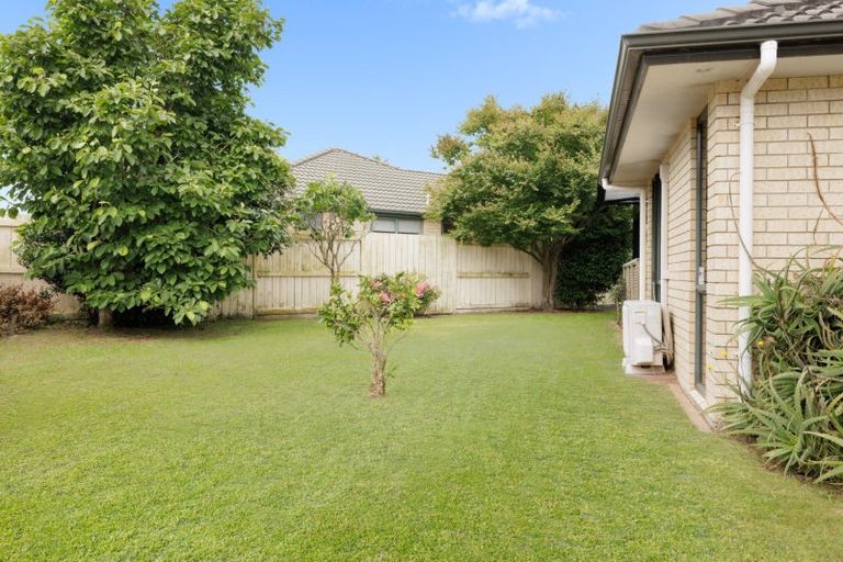 Photo of property in 2 Maara Close, Papamoa Beach, Papamoa, 3118