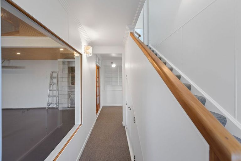 Photo of property in 154 Vivian Street, New Plymouth, 4310