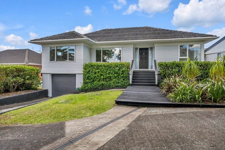 Photo of property in 35 Ridge Road, Howick, Auckland, 2014