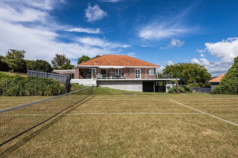 Photo of property in 13 Punga Grove Avenue, Riverside, Whangarei, 0112