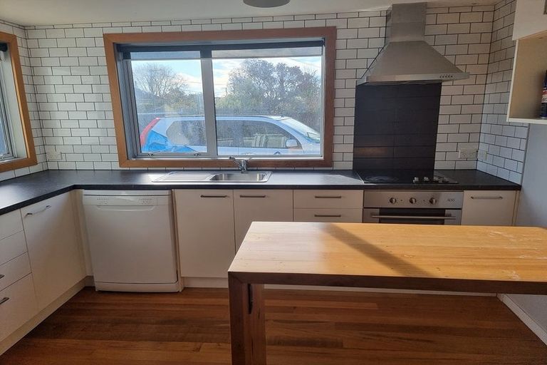 Photo of property in 20 Mackworth Street, Woolston, Christchurch, 8062