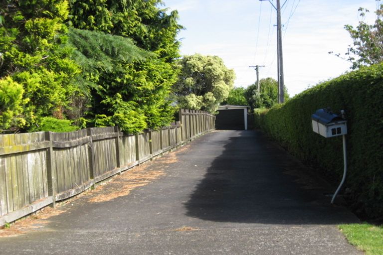 Photo of property in 65a Hastie Avenue, Mangere Bridge, Auckland, 2022