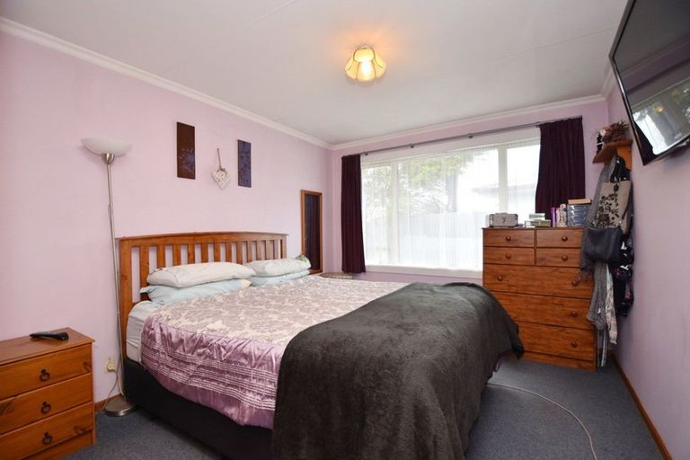 Photo of property in 23 Chesney Place, Heidelberg, Invercargill, 9812