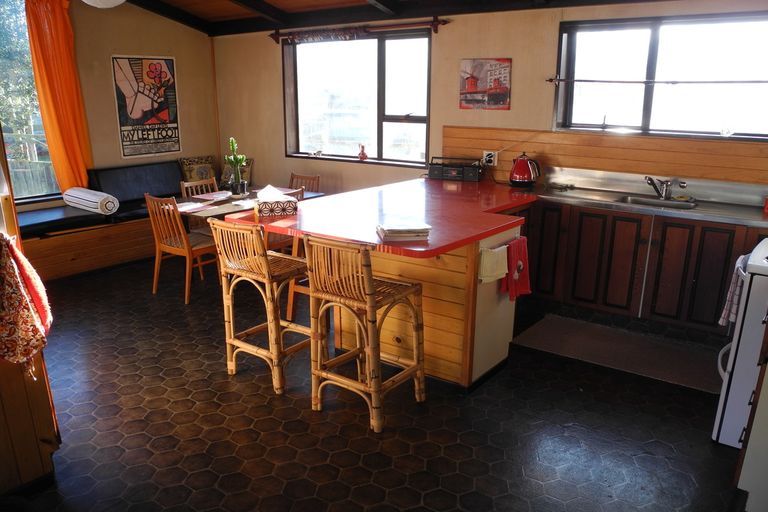 Photo of property in 19 Smith Street, Waimate, 7924