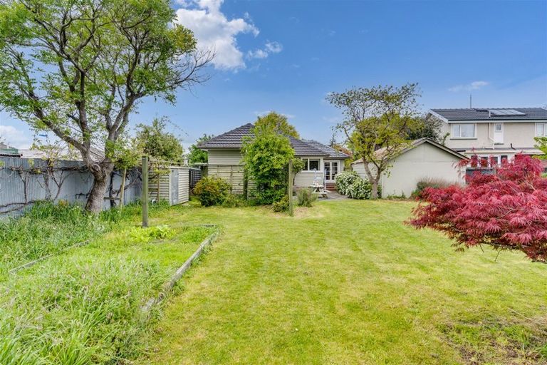 Photo of property in 4 Merton Place, Bryndwr, Christchurch, 8053