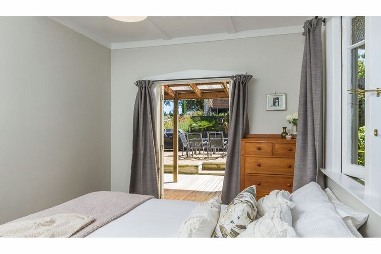 Photo of property in 26 Tipahi Street, Nelson South, Nelson, 7010