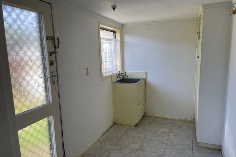 Photo of property in 2/33 Kimpton Road, Papatoetoe, Auckland, 2025