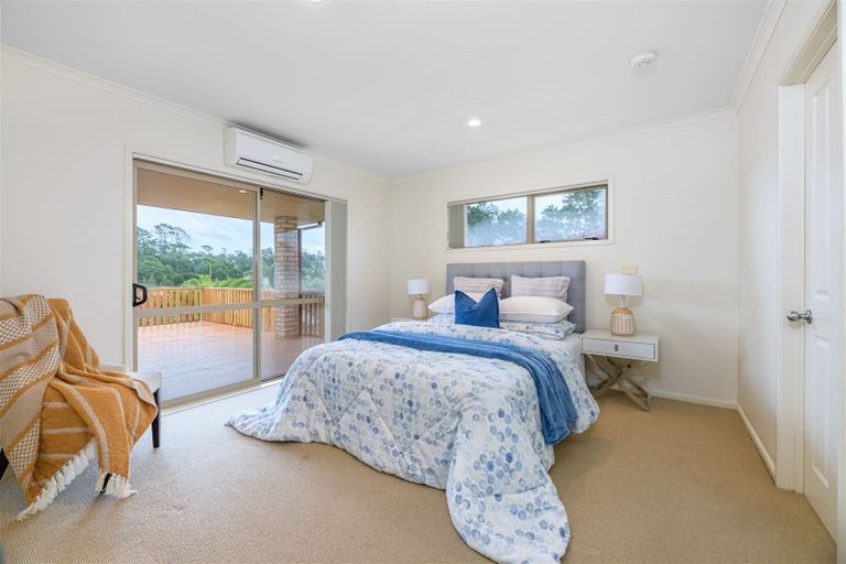 Photo of property in 16 Brookwood Drive, Henderson, Auckland, 0612