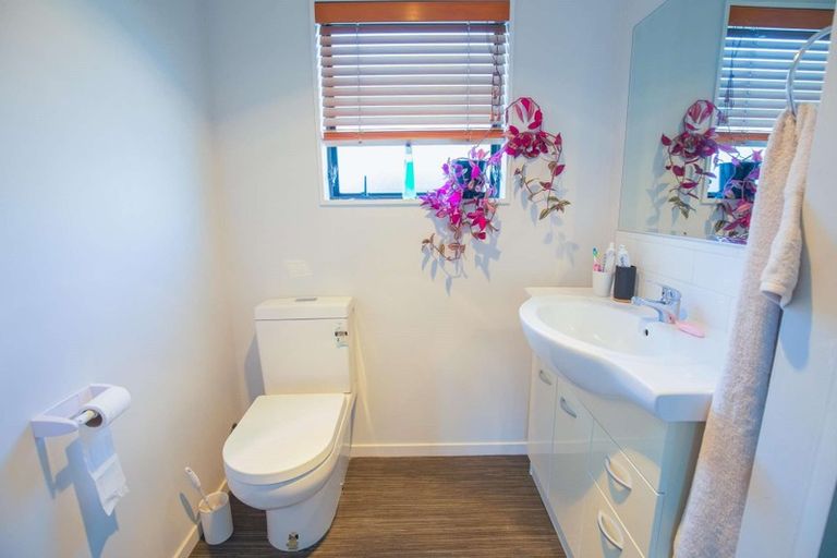 Photo of property in 97a Waitaha Road, Welcome Bay, Tauranga, 3112