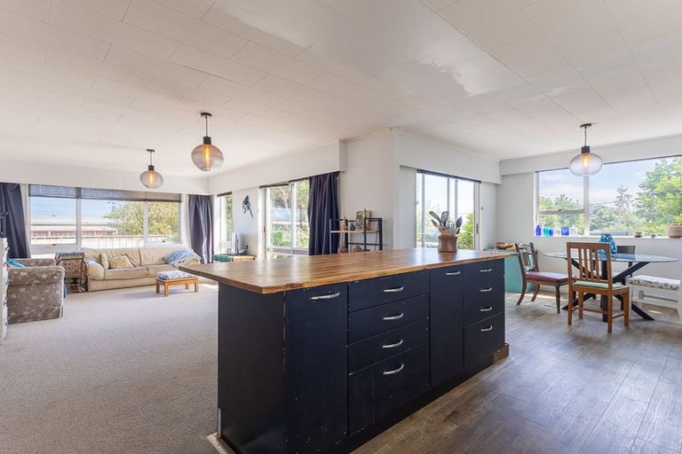 Photo of property in 41 Manuka Street, Otaki Beach, Otaki, 5512