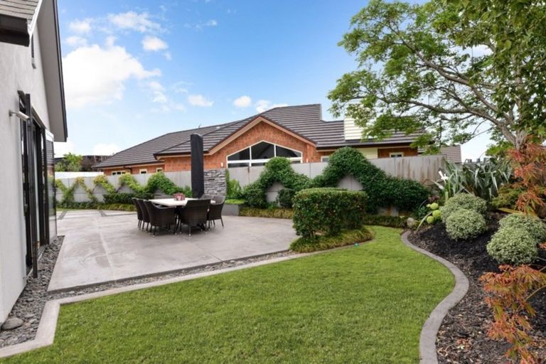 Photo of property in 2 Durham Heights, Flagstaff, Hamilton, 3210