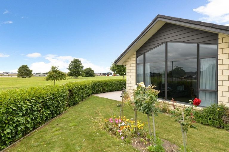 Photo of property in 1 Roy Hilton Drive, Flagstaff, Hamilton, 3210