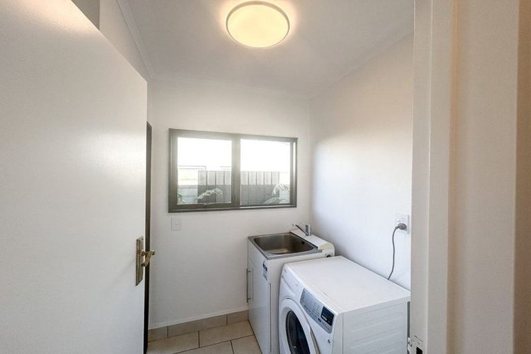 Photo of property in 32c Charles Street, Westshore, Napier, 4110