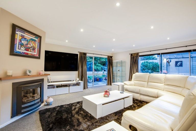 Photo of property in 40 The Masthead, Whitby, Porirua, 5024