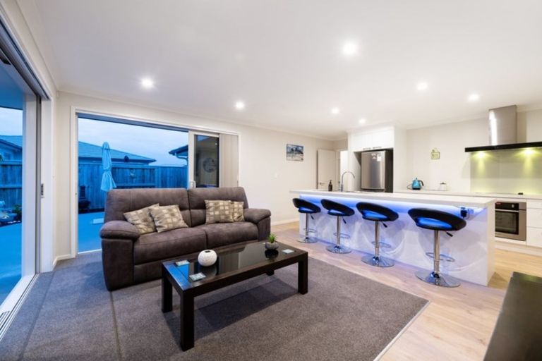 Photo of property in 3 Rotomanu Place, Pyes Pa, Tauranga, 3112