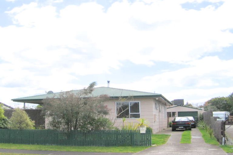 Photo of property in 5 Kinross Place, Mount Maunganui, 3116