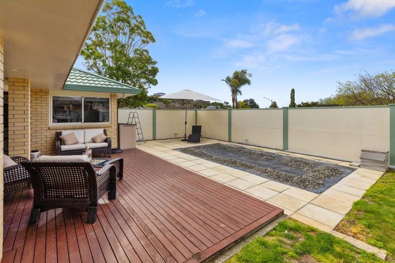 Photo of property in 2 Ashmore Court, Bethlehem, Tauranga, 3110