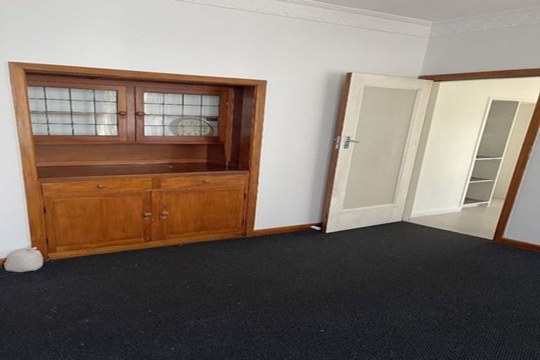 Photo of property in 50 Bristol Square, Hutt Central, Lower Hutt, 5010