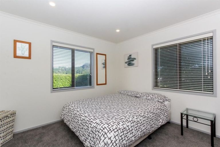 Photo of property in 24 Redwood Crescent, Hurdon, New Plymouth, 4310