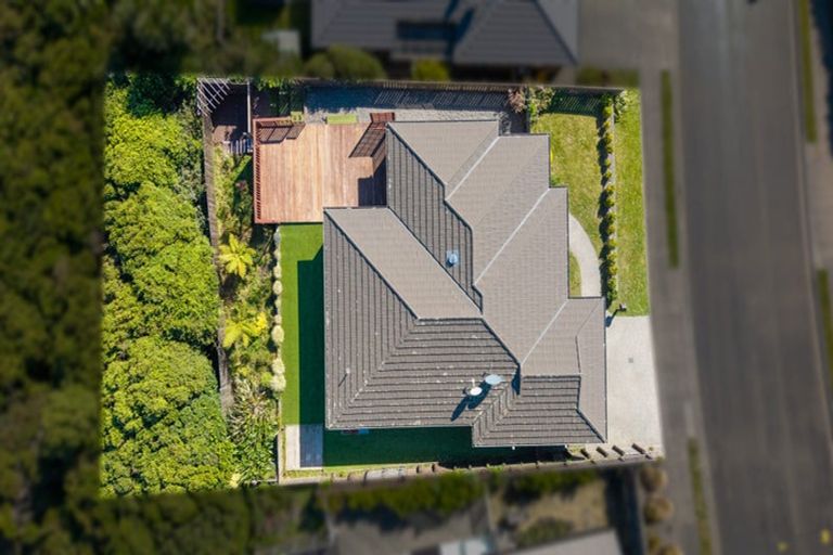 Photo of property in 30 Cedarwood Street, Woodridge, Wellington, 6037