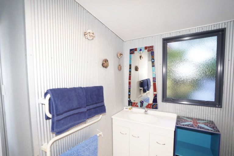 Photo of property in 23 Seacrest Boulevard, Langs Beach, Waipu, 0582