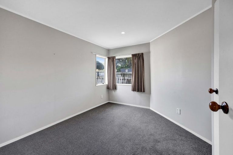 Photo of property in 2/59 Wallath Road, Westown, New Plymouth, 4310