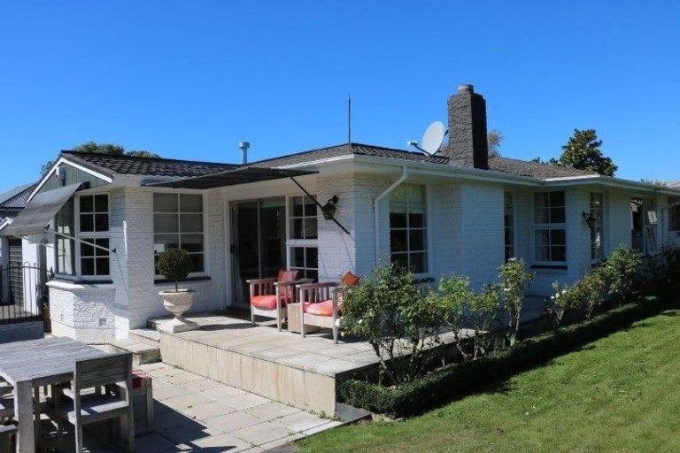 Photo of property in 64 Halton Street, Strowan, Christchurch, 8052