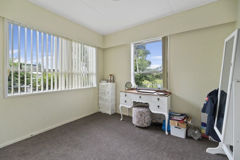 Photo of property in 6b York Street, Eltham, 4322
