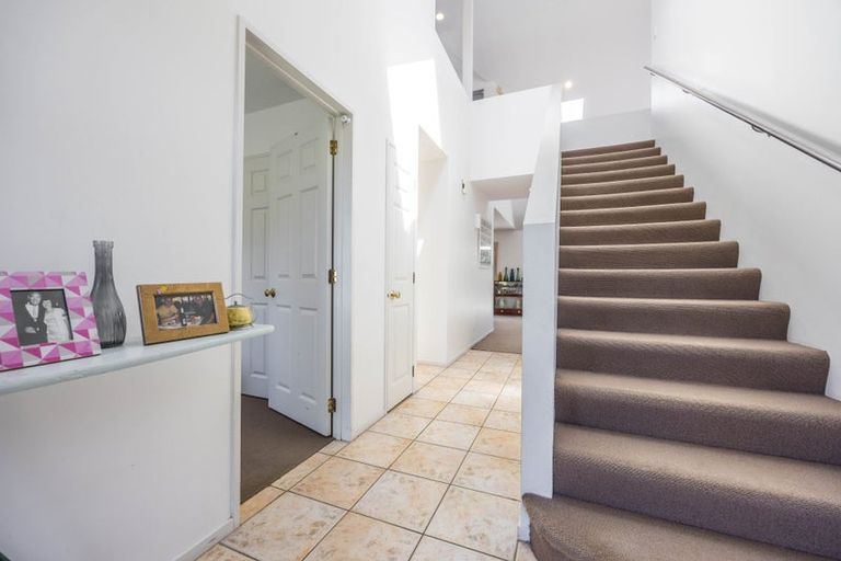 Photo of property in 51 Hart Road, Hauraki, Auckland, 0622