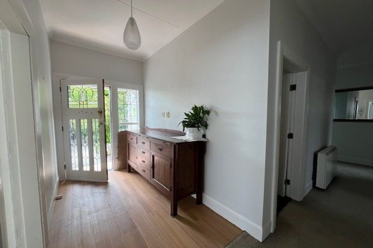 Photo of property in 4 Brougham Street, Nelson South, Nelson, 7010