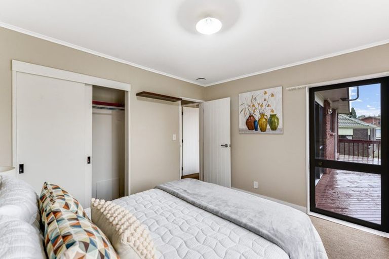 Photo of property in 16 Glendale Drive, Dinsdale, Hamilton, 3204