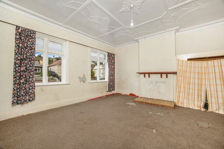Photo of property in 372 South Road, Caversham, Dunedin, 9012