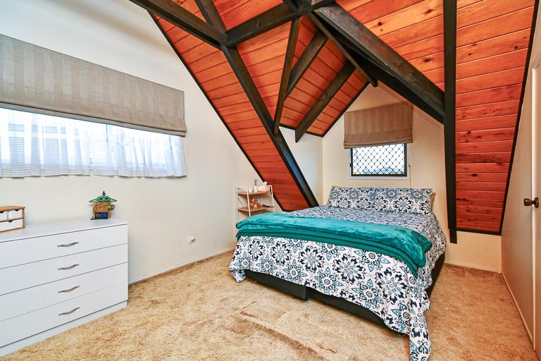 Photo of property in 1/24 Victoria Road, Papatoetoe, Auckland, 2025