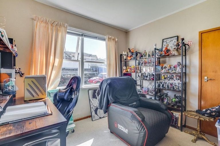 Photo of property in 3 Rielly Place, Mount Wellington, Auckland, 1060