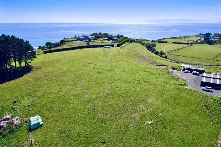 Photo of property in 32c Pokare Road, Pukehina, Te Puke, 3186