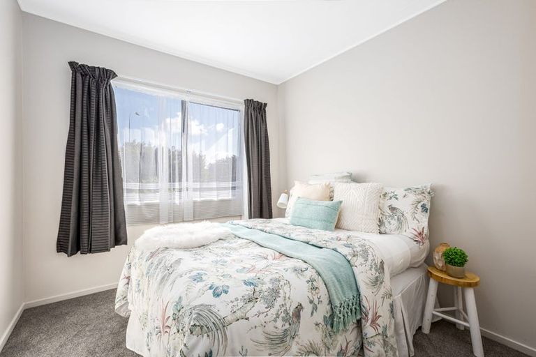 Photo of property in 10 Campbell Avenue, Paraparaumu, 5032