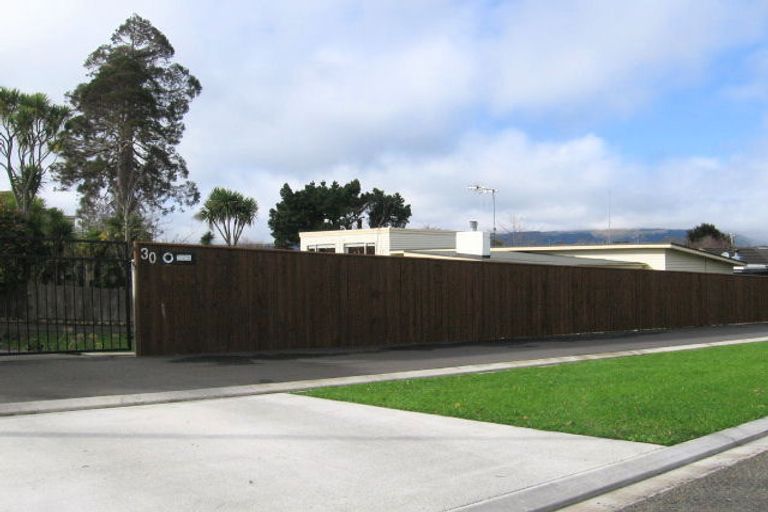 Photo of property in 30 Rainforth Street, Roslyn, Palmerston North, 4414