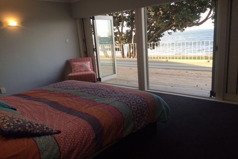 Photo of property in 48 The Esplanade, Eastern Beach, Auckland, 2012