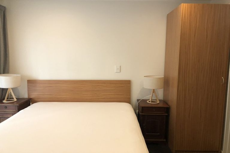 Photo of property in Dual Apartments, 108/142 Vivian Street, Te Aro, Wellington, 6011