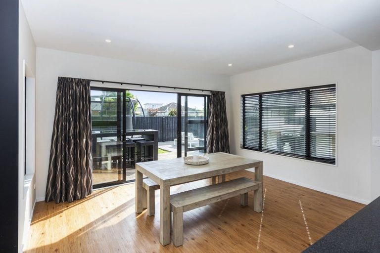 Photo of property in 131a Bower Avenue, New Brighton, Christchurch, 8083