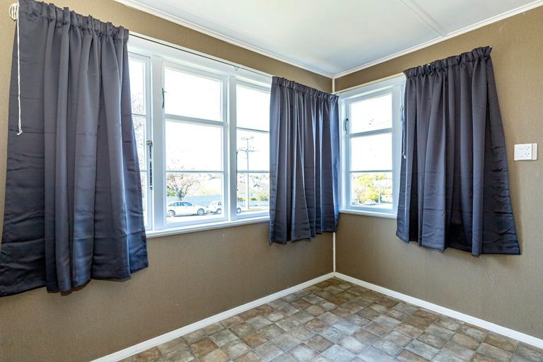 Photo of property in 18 Bouverie Street, Waimataitai, Timaru, 7910