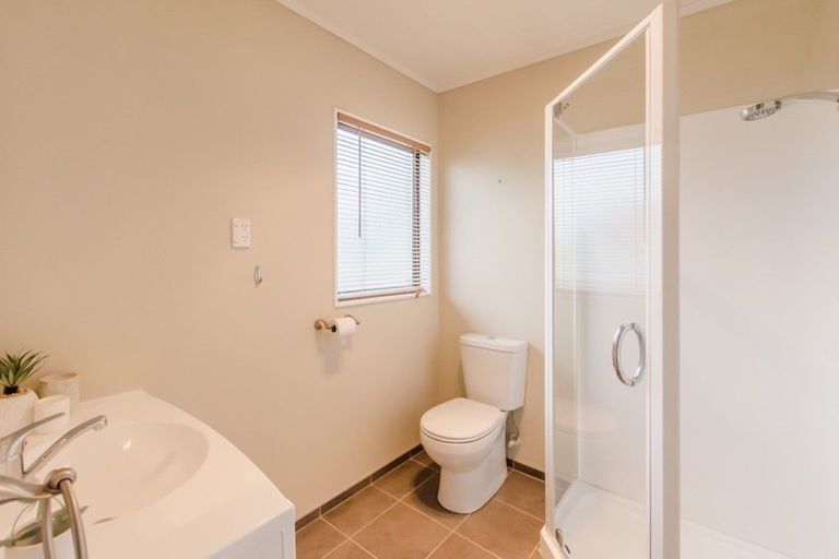 Photo of property in 33 Campbell Avenue, Paraparaumu, 5032