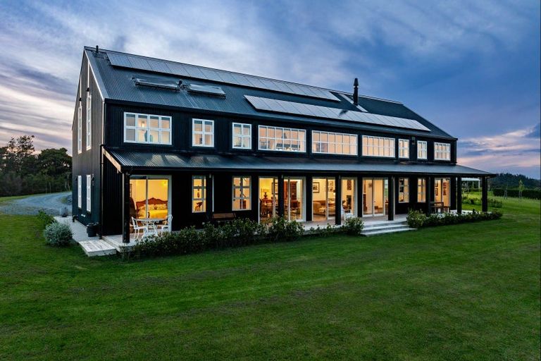 Photo of property in 95 Palmer Road, Waipu, 0582