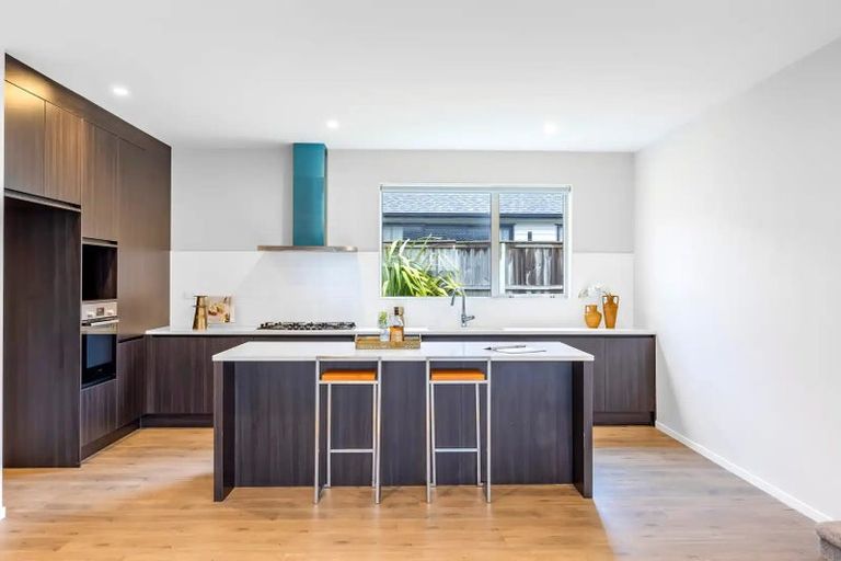 Photo of property in 19 Ahorangi Road, Silverdale, 0932