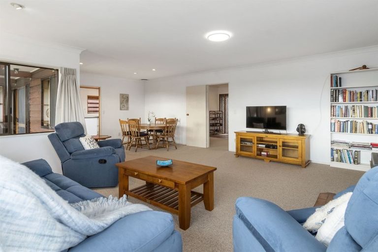 Photo of property in 5 Holmburn Street, Welcome Bay, Tauranga, 3112