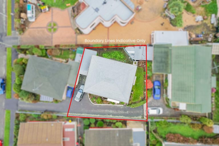 Photo of property in 8b Stuart Street, Holmes Hill, Oamaru, 9401