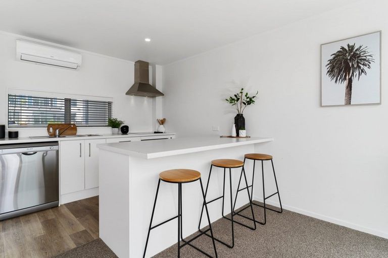 Photo of property in 31 Reynolds Place, Papamoa Beach, Papamoa, 3118