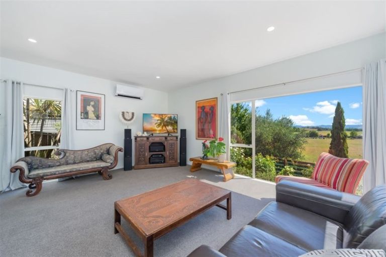 Photo of property in 10 Strata View, Western Heights, Hamilton, 3200